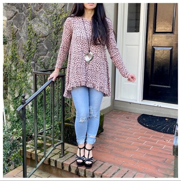 Leopard print loose fit ruffle hem tunic top - Picture 7 of 7